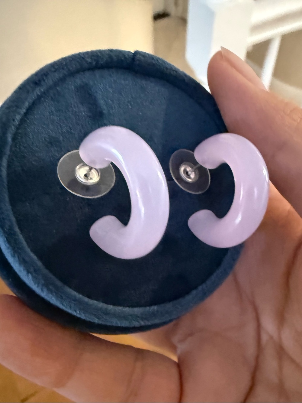 Lavender Jade Color Lucite Plastic Hoop Earrings - Picture 3 of 6